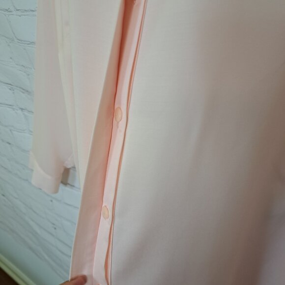 Chico's Peach Casual Button Up Shirt Size 3 - Picture 5 of 12